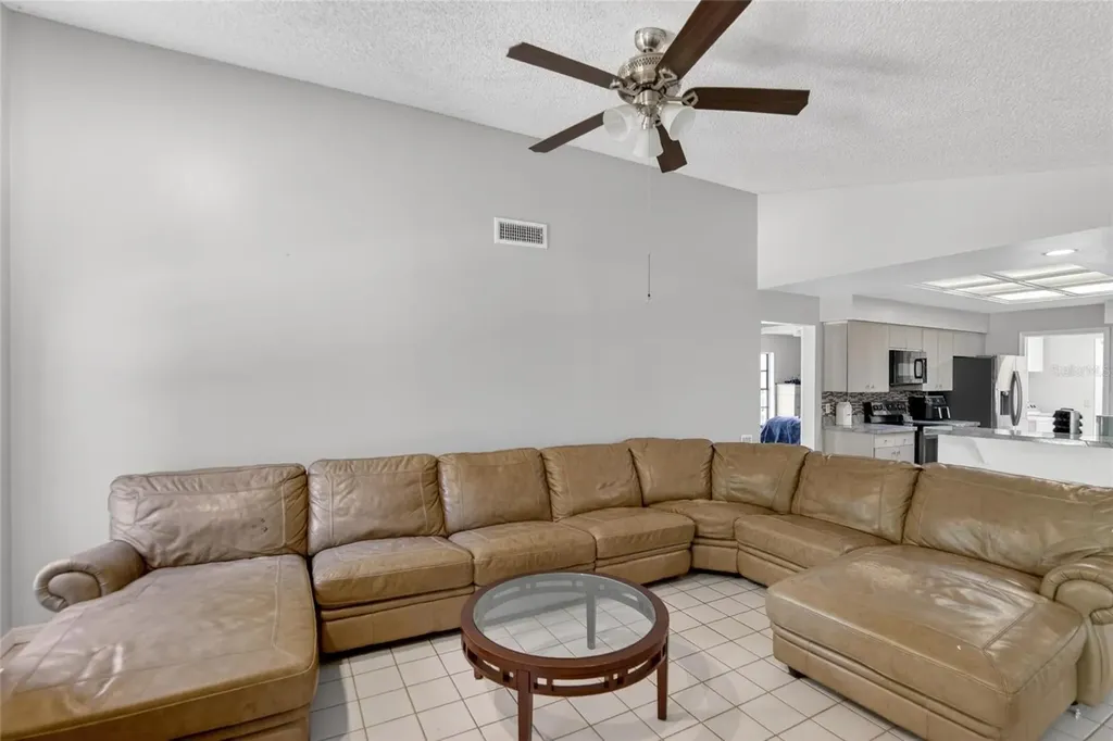 2904 Pine Club Drive Plant City FL 33566