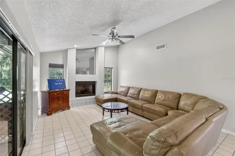 2904 Pine Club Drive Plant City FL 33566
