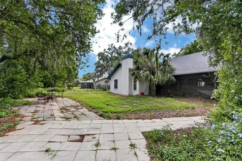 2904 Pine Club Drive Plant City FL 33566