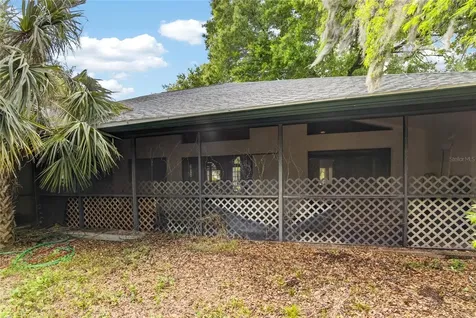 2904 Pine Club Drive Plant City FL 33566