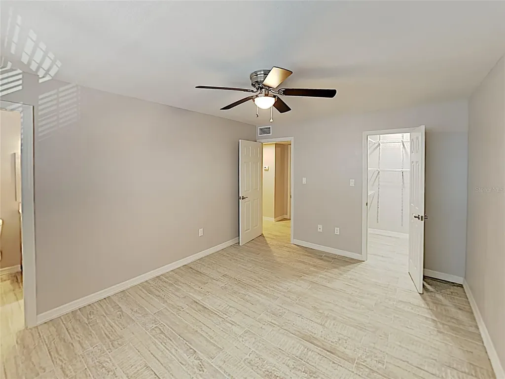 525 Conway Road Orlando FL 32807