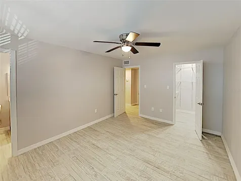525 Conway Road Orlando FL 32807