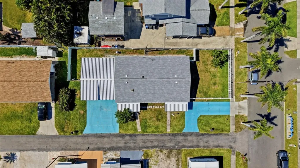 4515-4517 103rd Street Court W Bradenton FL 34210