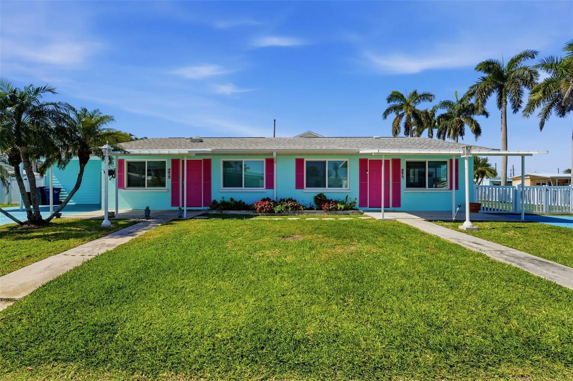 4515-4517 103rd Street Court W Bradenton FL 34210
