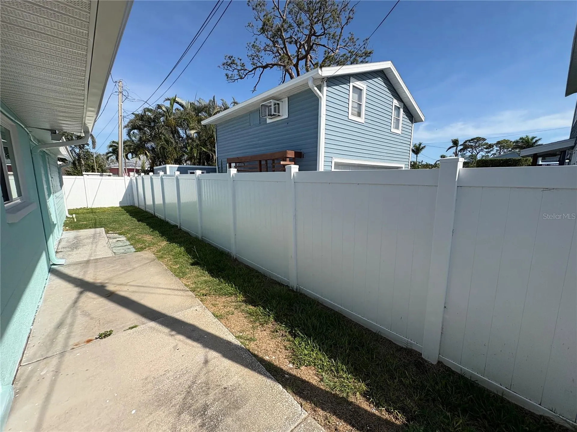 4515-4517 103rd Street Court W Bradenton FL 34210