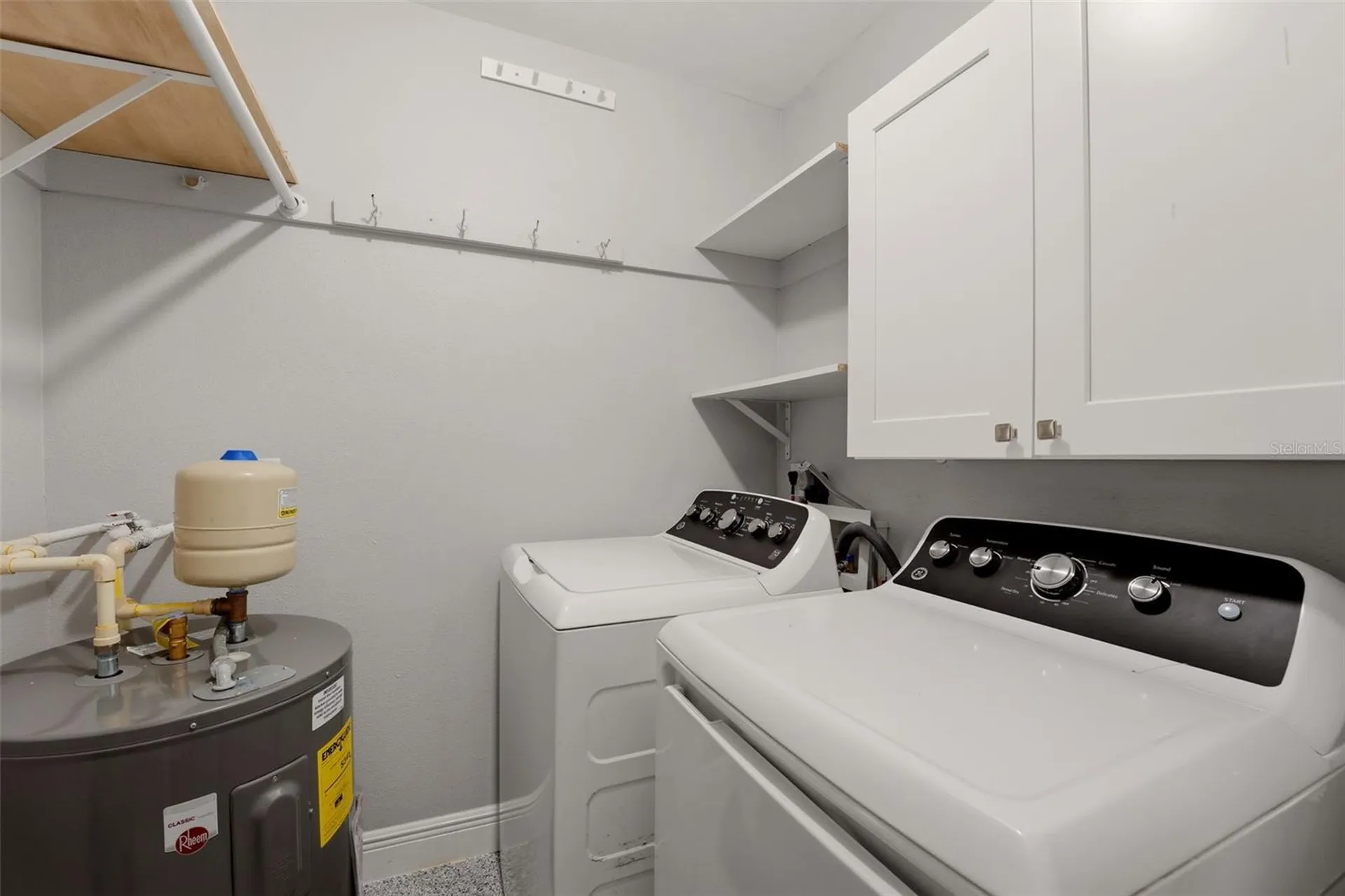 4515-4517 103rd Street Court W Bradenton FL 34210