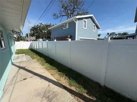 4515-4517 103rd Street Court W Bradenton FL 34210