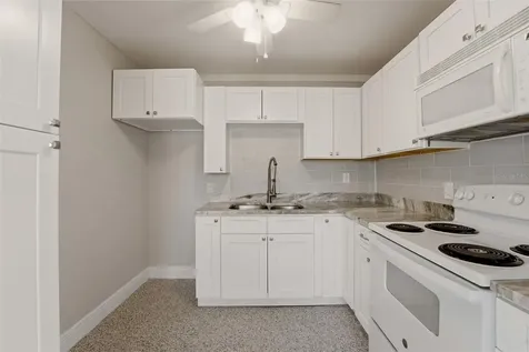 4515-4517 103rd Street Court W Bradenton FL 34210