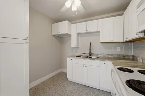 4515-4517 103rd Street Court W Bradenton FL 34210