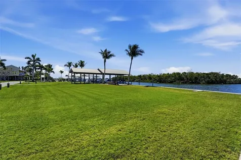 4515-4517 103rd Street Court W Bradenton FL 34210