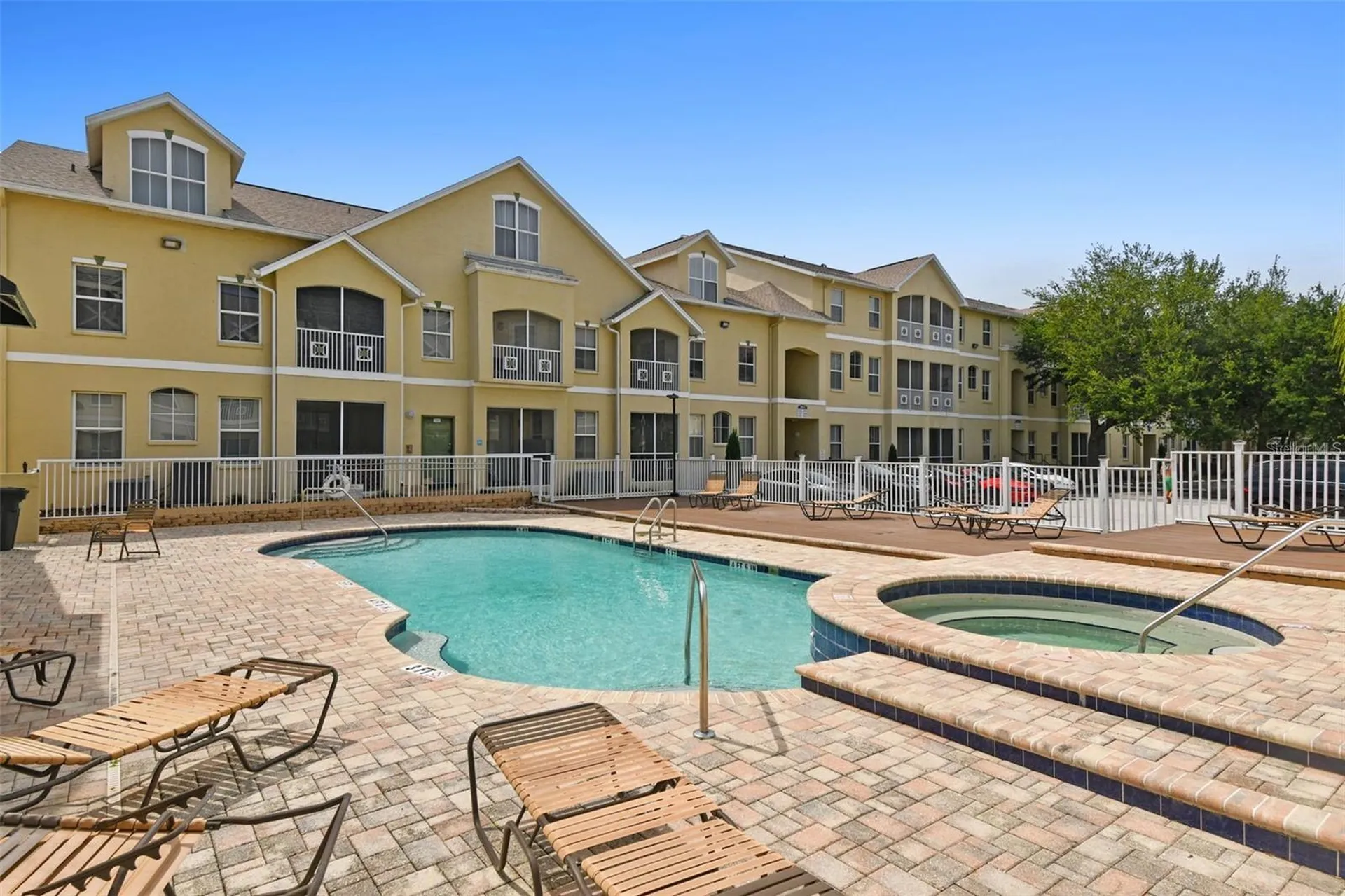 5052 Sunridge Palms Drive Tampa FL 33617