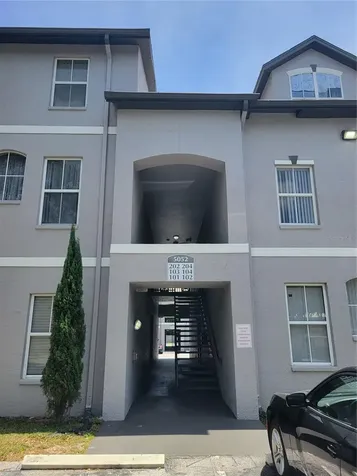 5052 Sunridge Palms Drive Tampa FL 33617