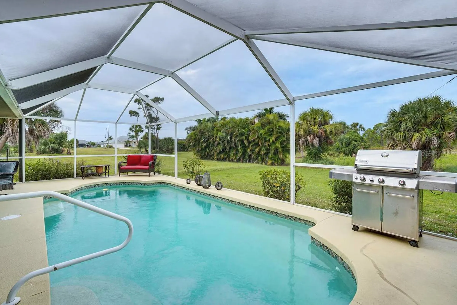 289 W Pine Valley Lane Rotonda West FL 33947