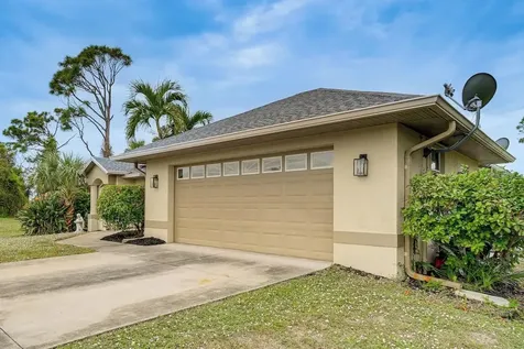 289 W Pine Valley Lane Rotonda West FL 33947
