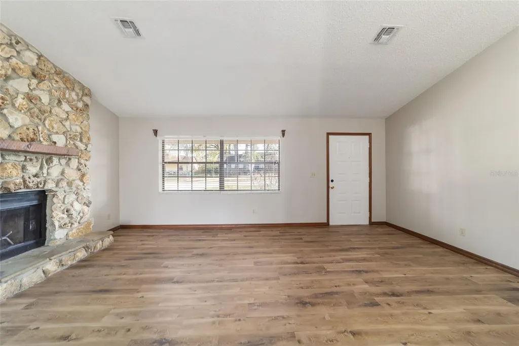 3345 NE 43rd Place Ocala FL 34479