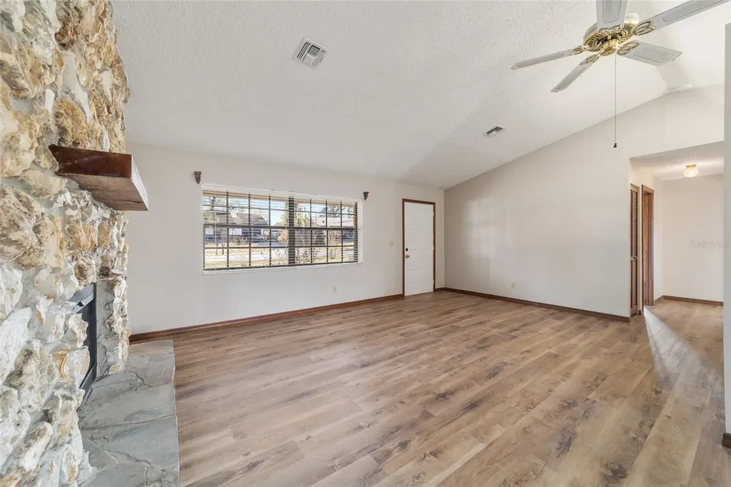 3345 NE 43rd Place Ocala FL 34479