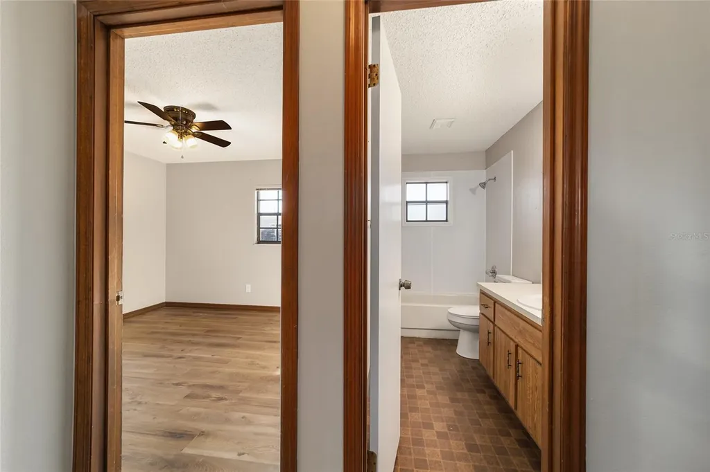 3345 NE 43rd Place Ocala FL 34479