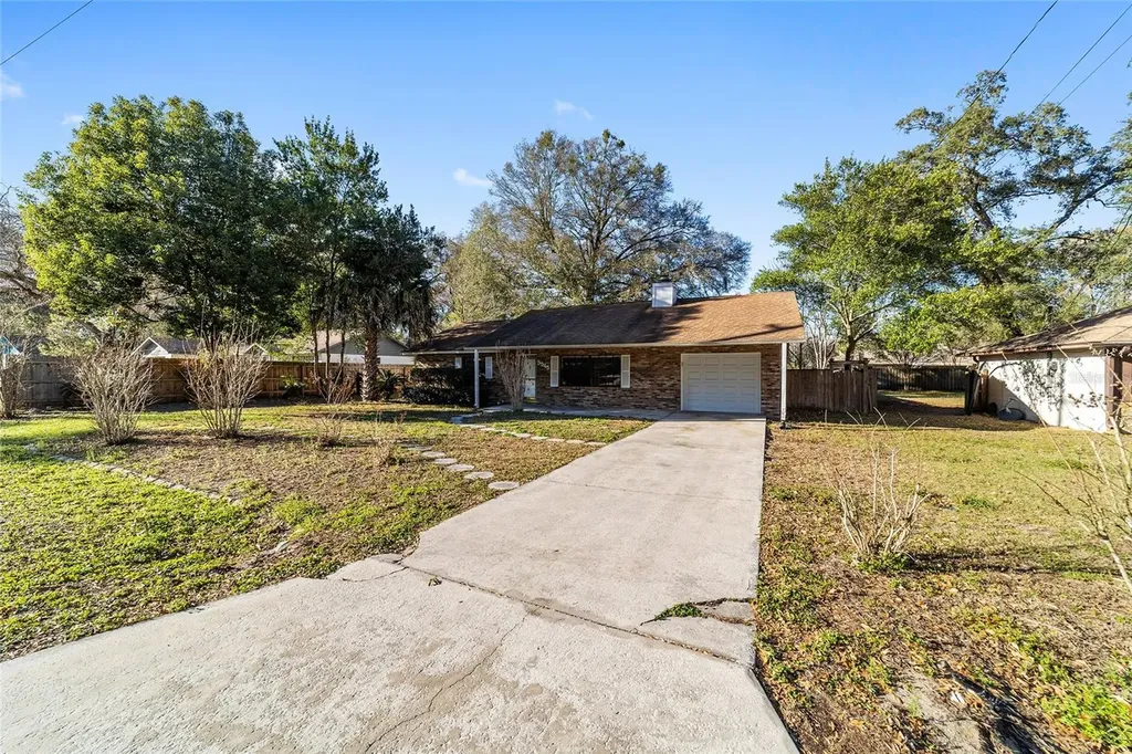 3345 NE 43rd Place Ocala FL 34479