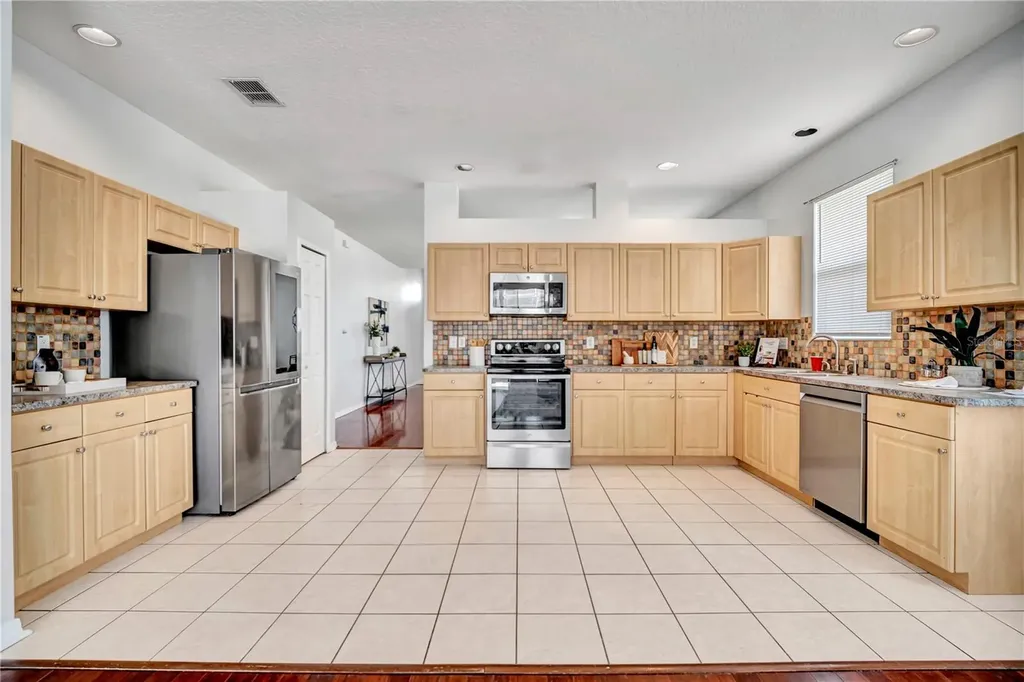 17354 Lawn Orchid Loop Land O Lakes FL 34638
