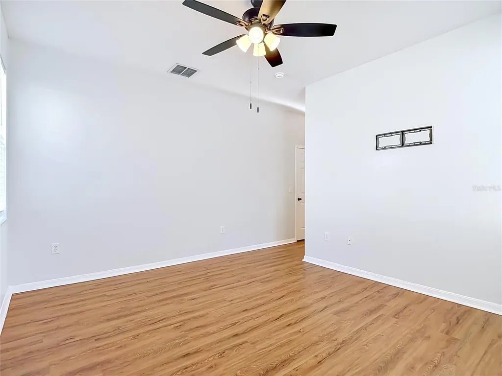 17354 Lawn Orchid Loop Land O Lakes FL 34638