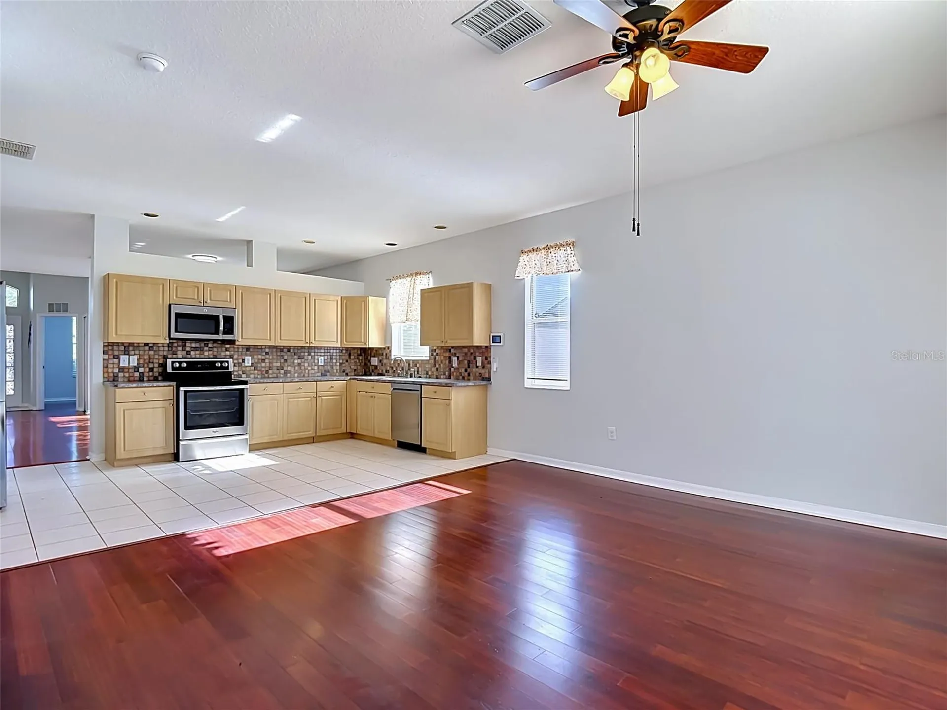 17354 Lawn Orchid Loop Land O Lakes FL 34638