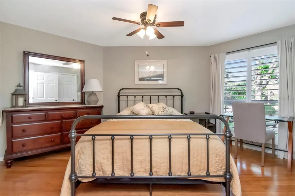 115 112th Avenue NE St Petersburg FL 33716