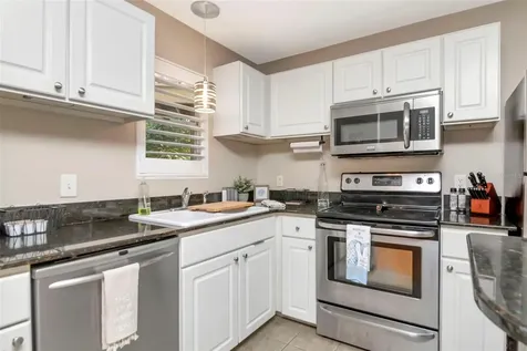 115 112th Avenue NE St Petersburg FL 33716