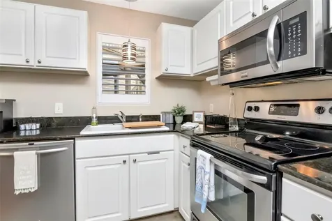 115 112th Avenue NE St Petersburg FL 33716