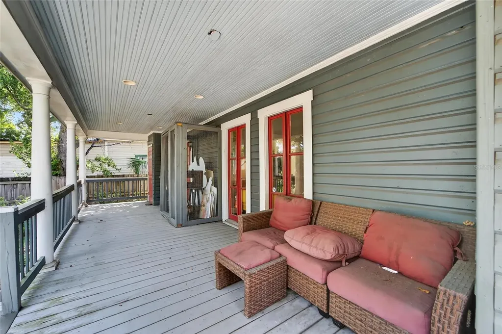 2316 E 3rd Avenue Tampa FL 33605