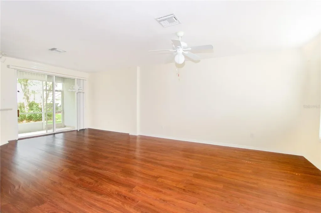 212 Golden Pond Court Valrico FL 33594