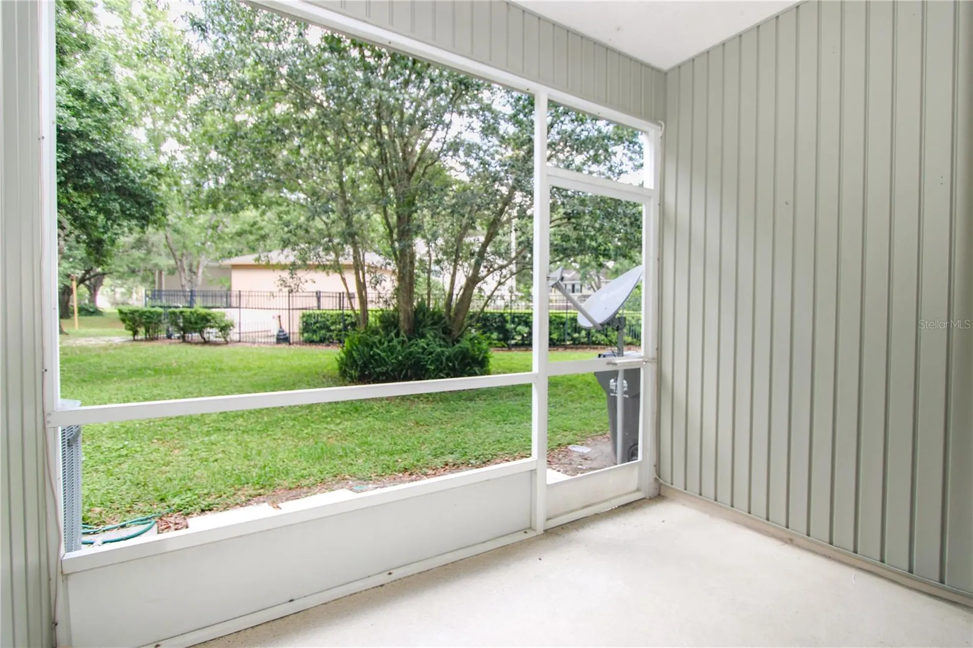 212 Golden Pond Court Valrico FL 33594