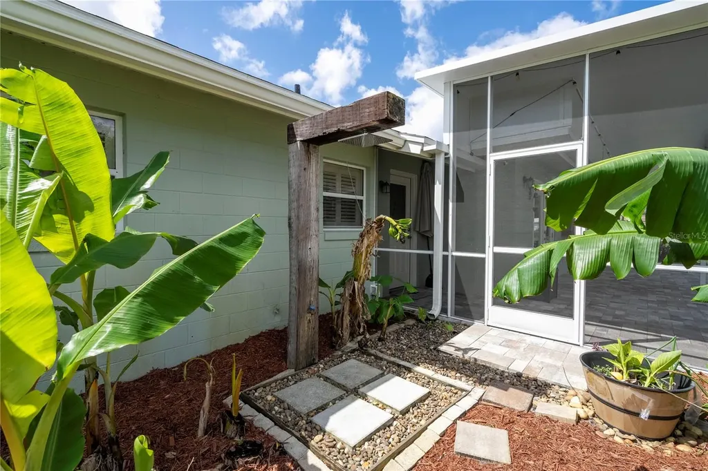 8595 Millinockett Lane Orlando FL 32825