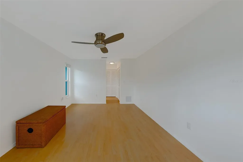1923 Sky Drive Clearwater FL 33755