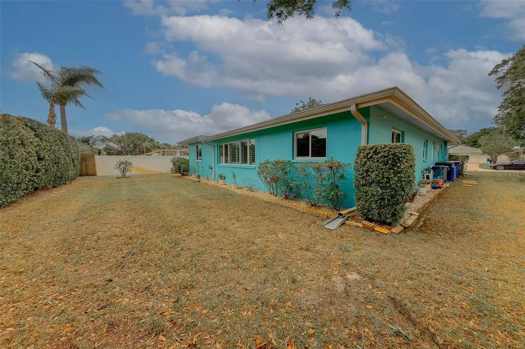 1923 Sky Drive Clearwater FL 33755