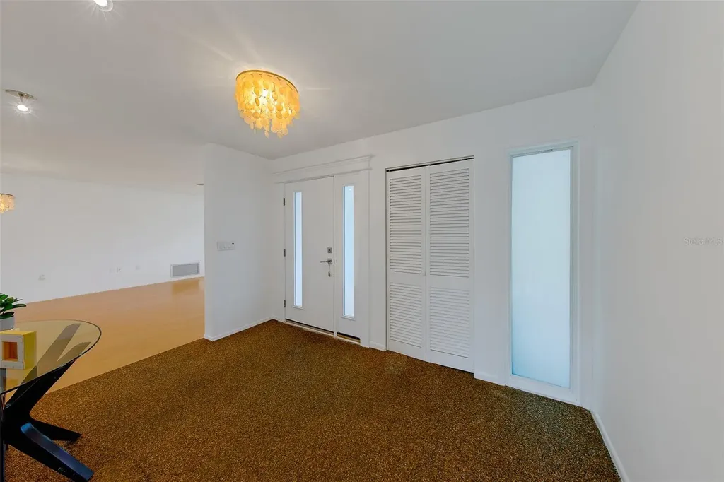 1923 Sky Drive Clearwater FL 33755