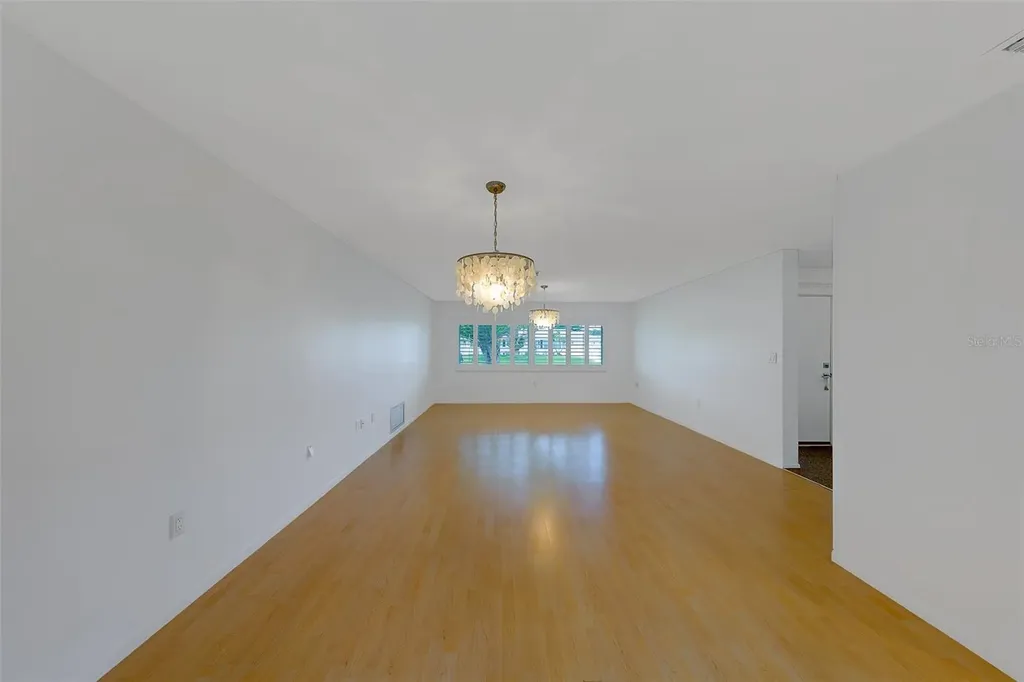 1923 Sky Drive Clearwater FL 33755