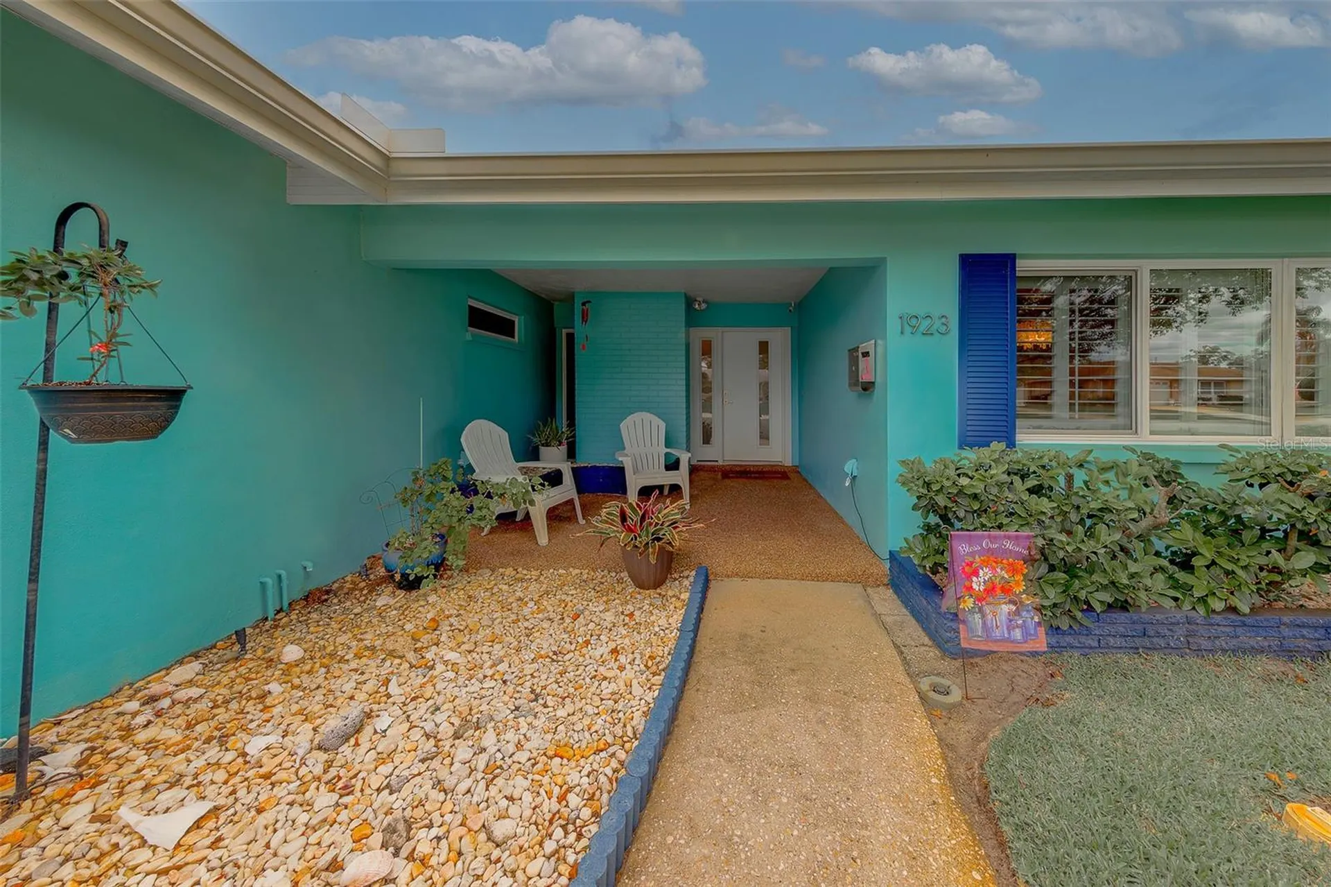 1923 Sky Drive Clearwater FL 33755