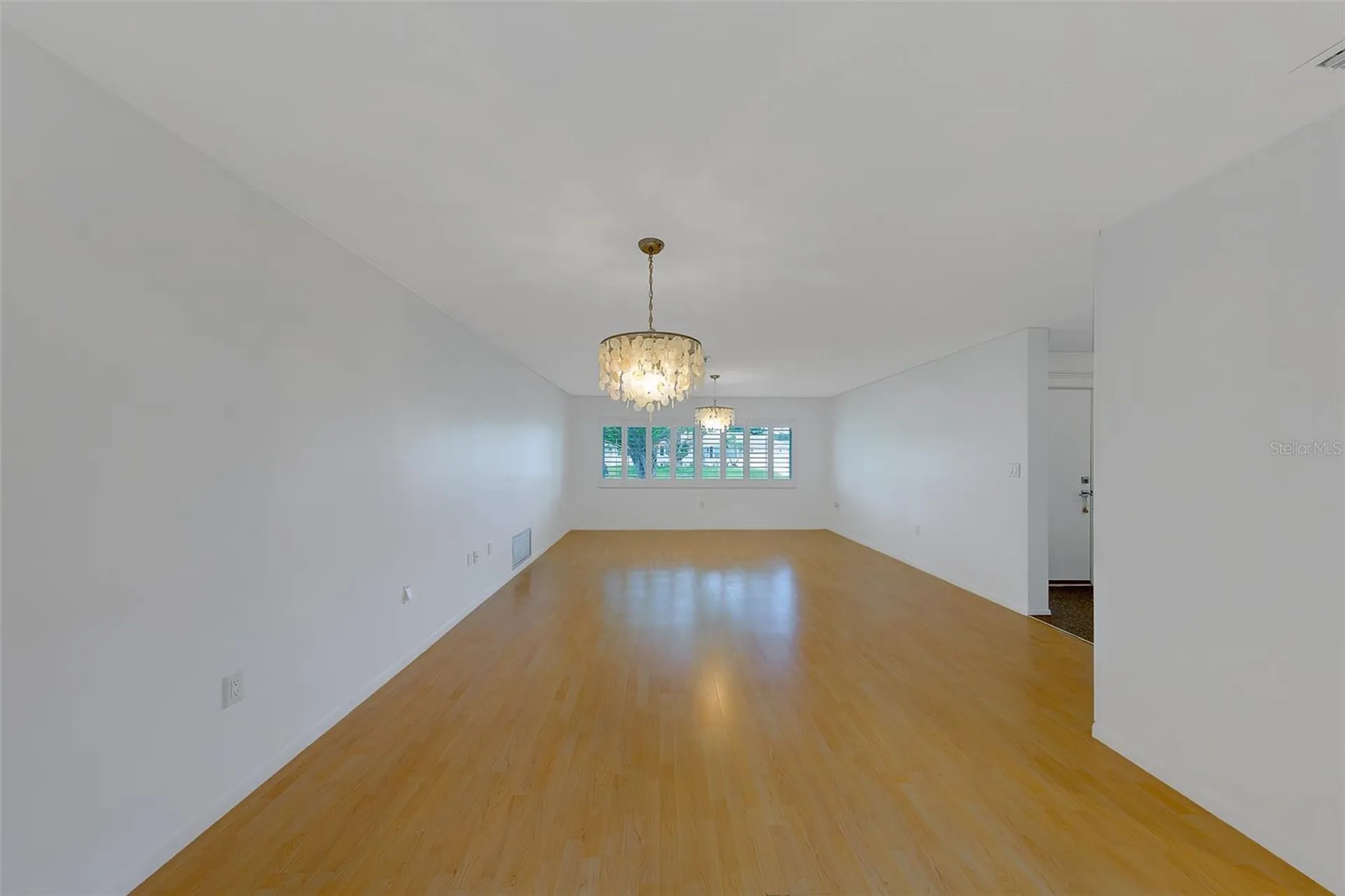 1923 Sky Drive Clearwater FL 33755