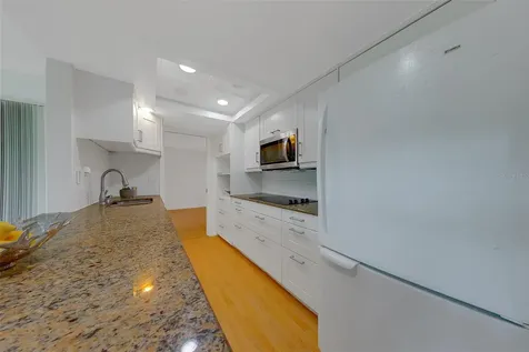 1923 Sky Drive Clearwater FL 33755