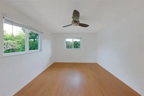 1923 Sky Drive Clearwater FL 33755