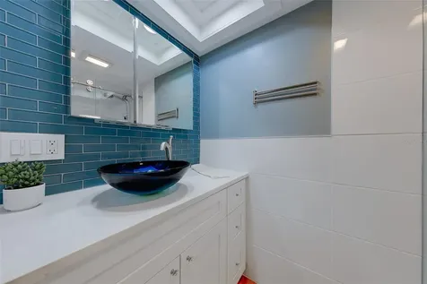 1923 Sky Drive Clearwater FL 33755