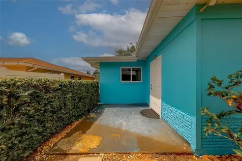 1923 Sky Drive Clearwater FL 33755