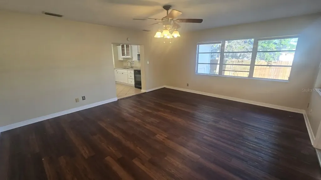 3164 33rd Avenue N St Petersburg FL 33713