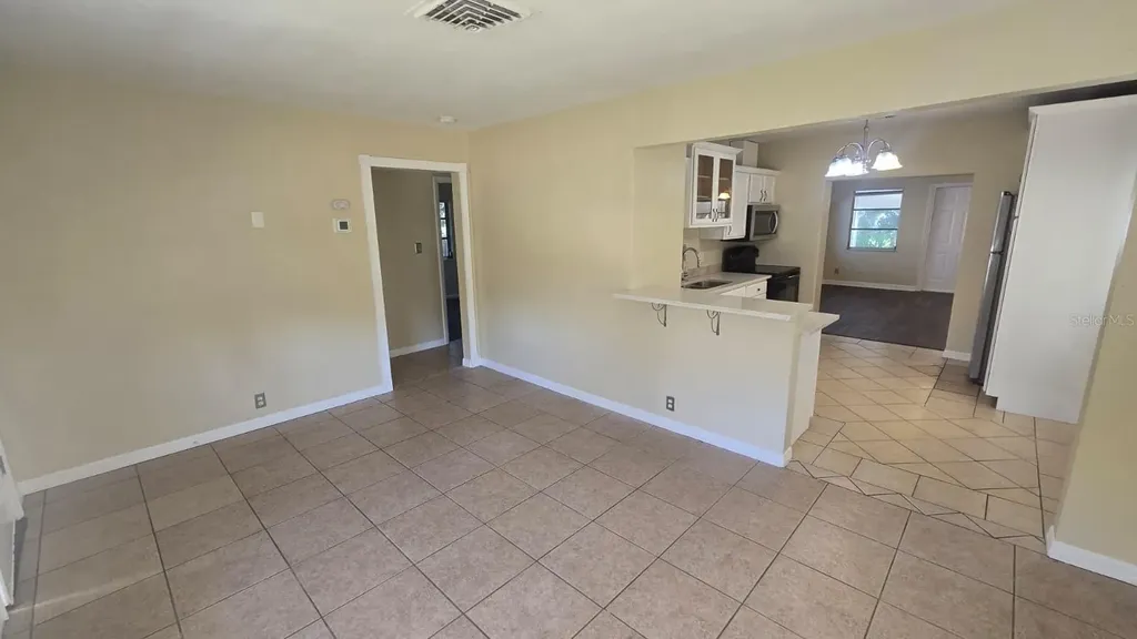 3164 33rd Avenue N St Petersburg FL 33713