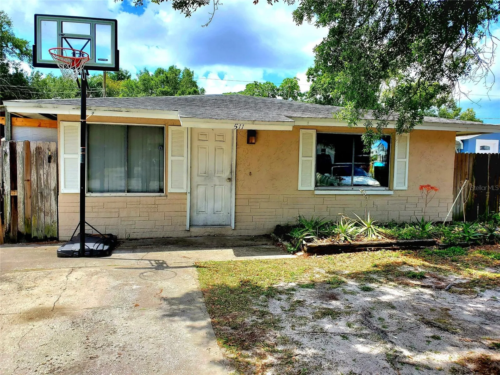 511 2nd Avenue NE Largo FL 33770