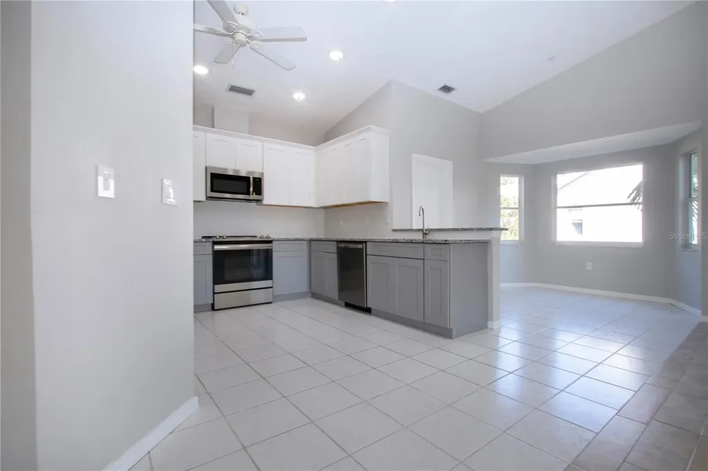 9590 Knightsbridge Circle Sarasota FL 34238
