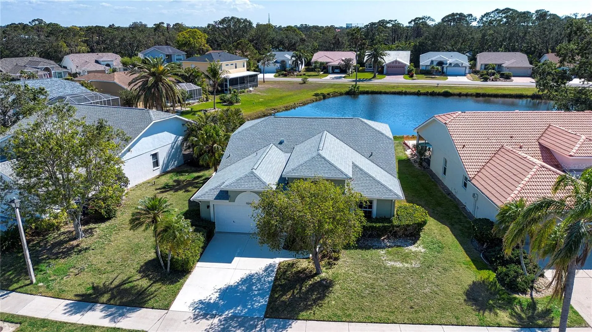 9590 Knightsbridge Circle Sarasota FL 34238