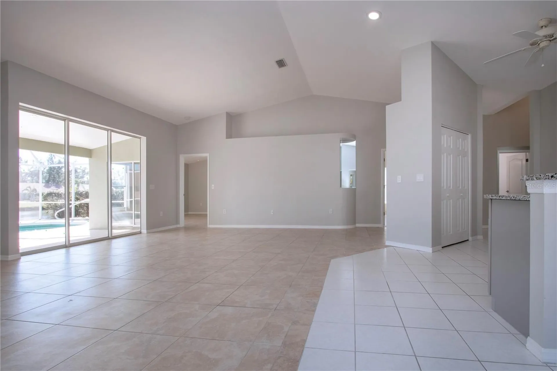 9590 Knightsbridge Circle Sarasota FL 34238