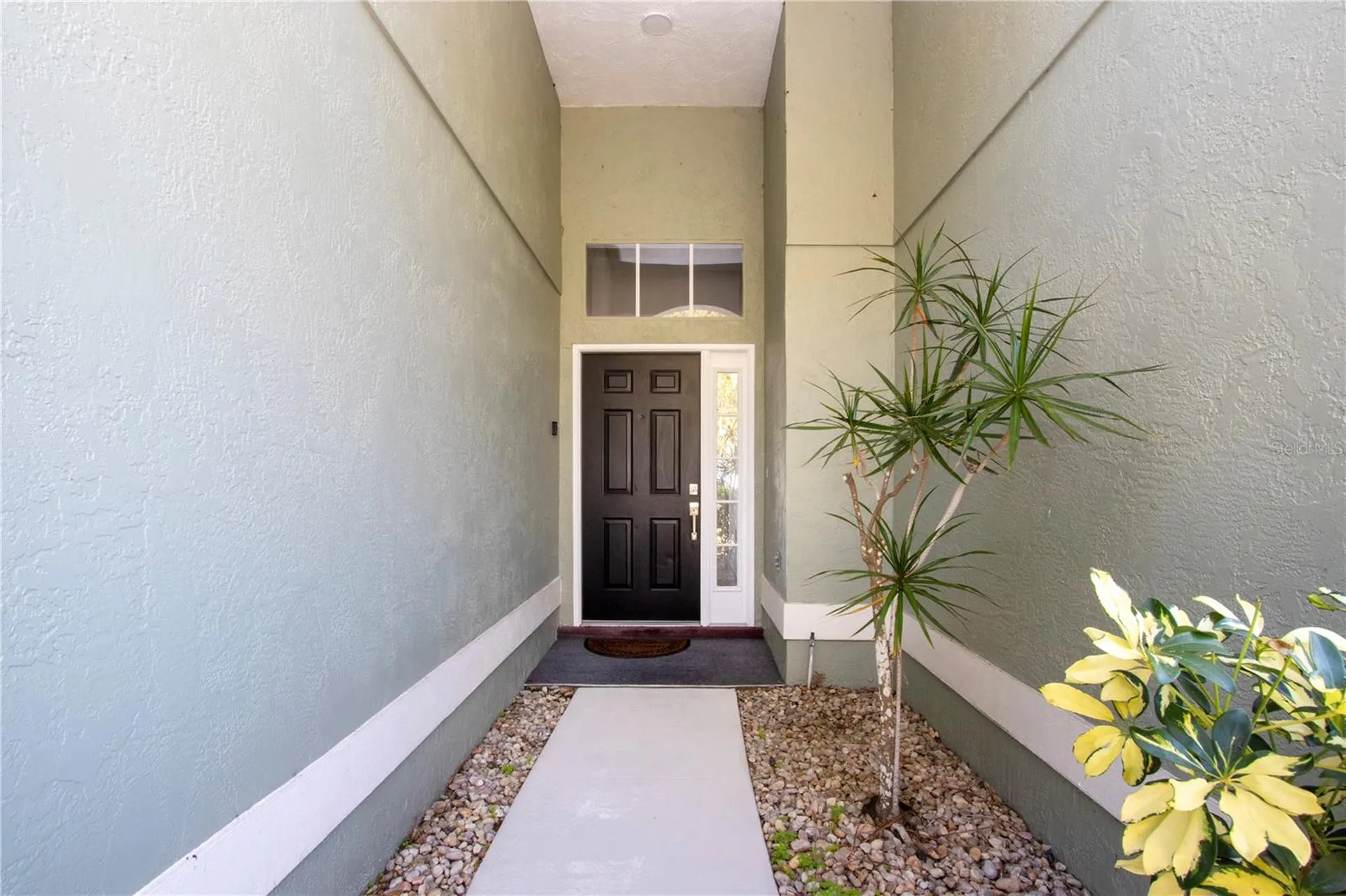 9590 Knightsbridge Circle Sarasota FL 34238