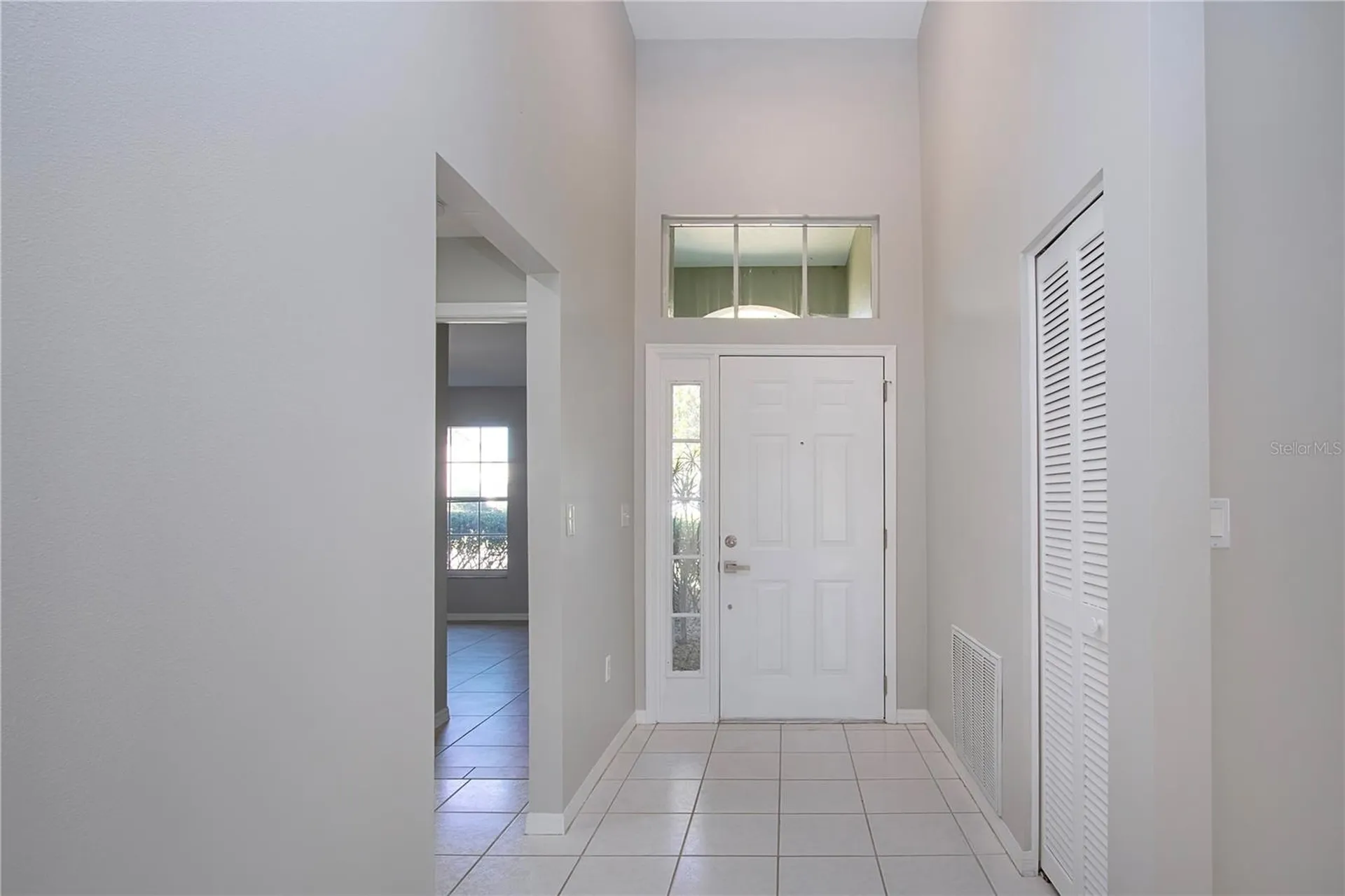 9590 Knightsbridge Circle Sarasota FL 34238